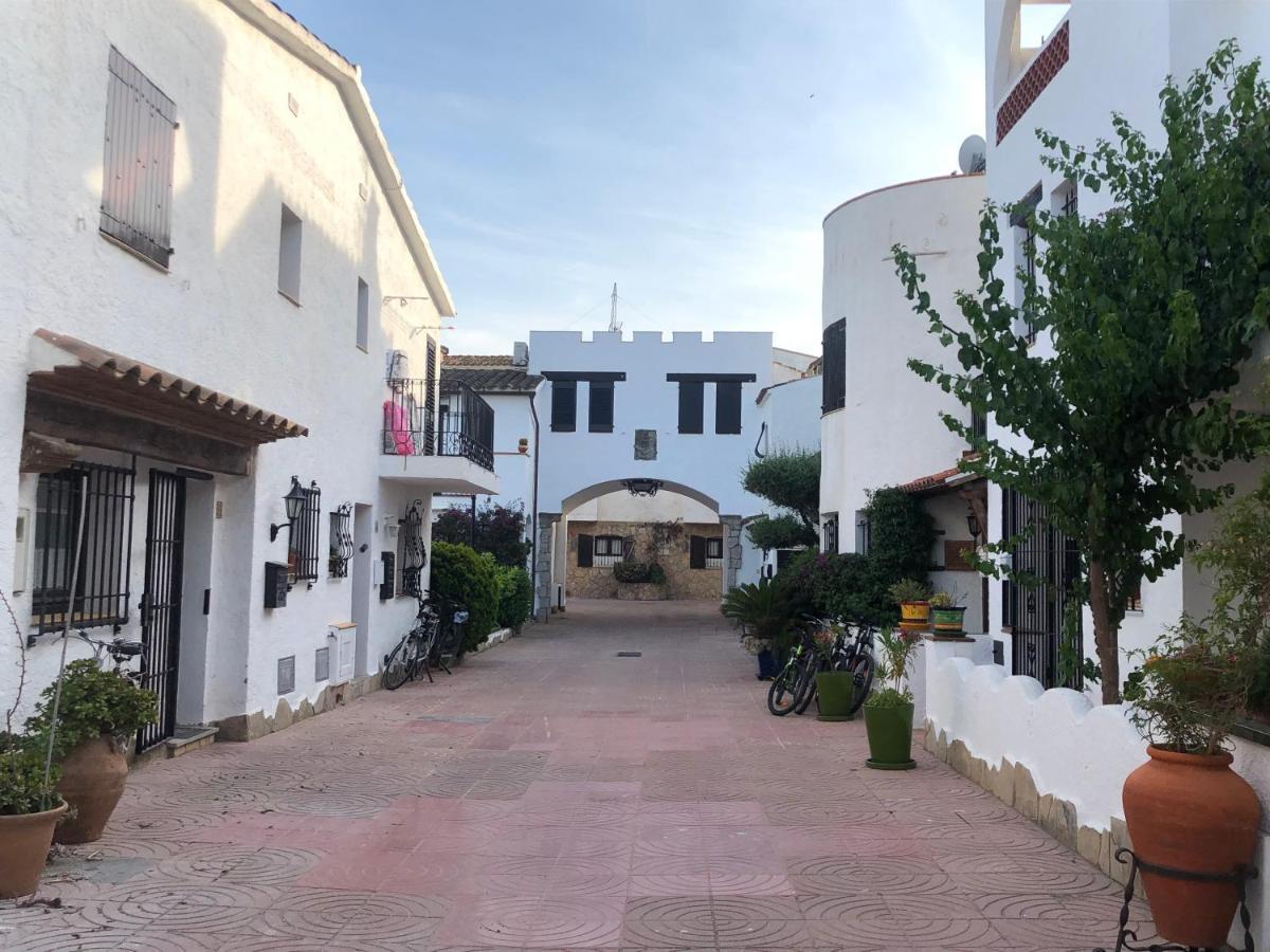 Casa Cartago Villa Empuriabrava Buitenkant foto