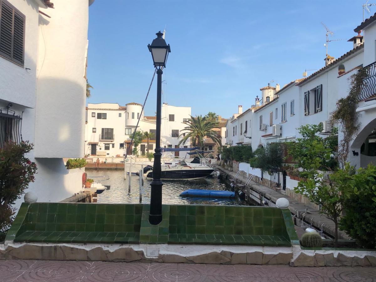 Casa Cartago Villa Empuriabrava Buitenkant foto